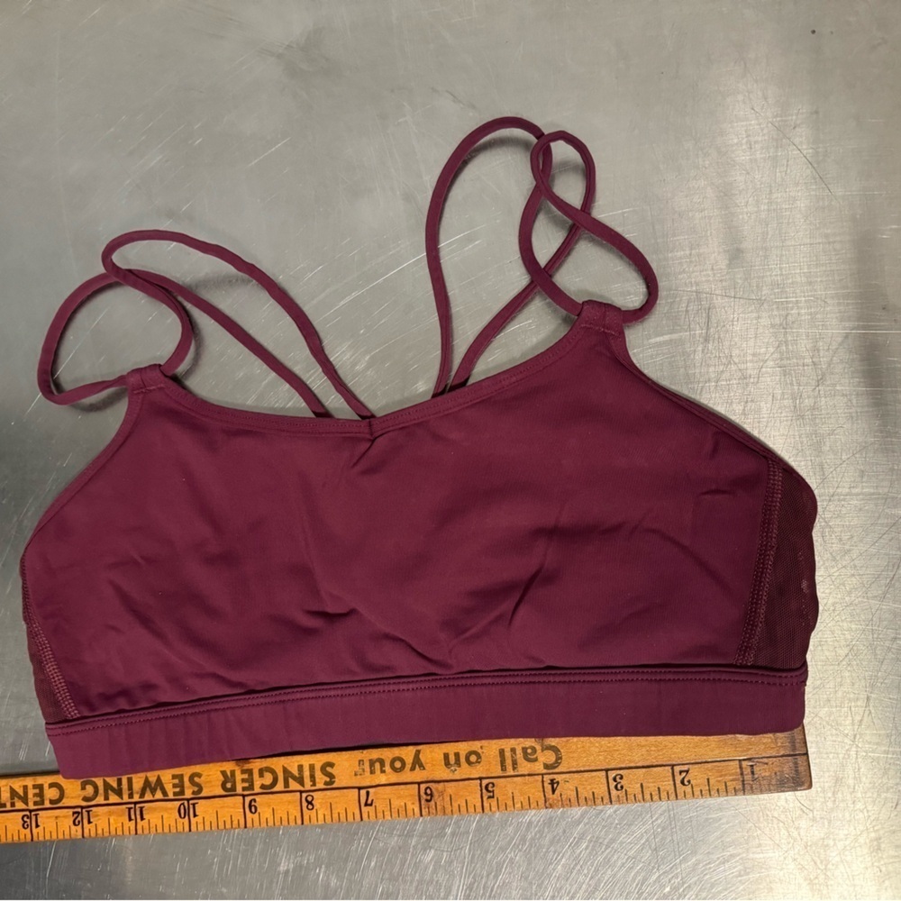 Lululemon - Make A Move Bra US6 - Picture 3 of 7